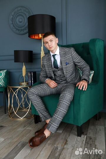 Костюм мужской