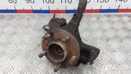 Ступица передняя левая ford focus 2 (CDN35K901)