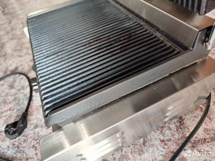 Гриль прижимной Hurakan HKN-PE34R