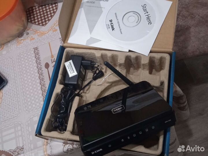 Беспроводной маршрутизатор,немного б.у