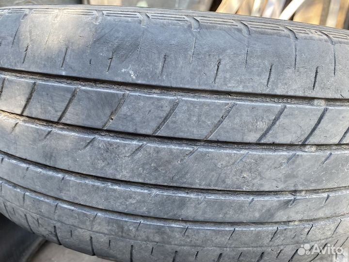 Yokohama BluEarth RV-01 215/60 R16 48T