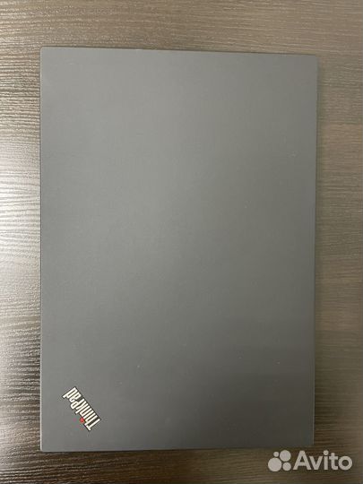 Lenovo ThinkPad T490