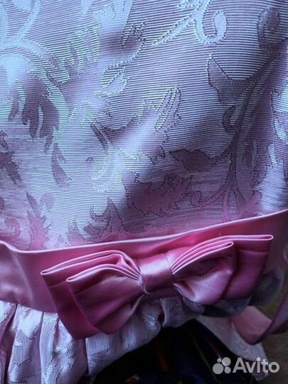 Нарядное платье для девочки 128 134