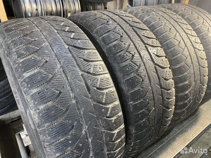Bridgestone Ice Cruiser 7000S 285/60 R18 116T