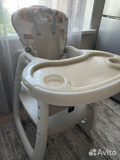 Столик для кормления babyton