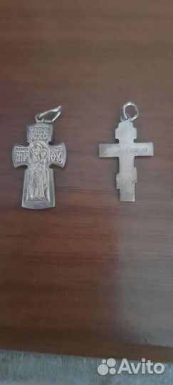 Серебряный крестик