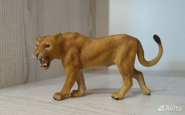 Фигурки collecta