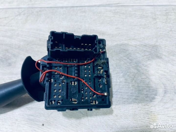 Переключатель стеклоочистителей Renault Logan 2