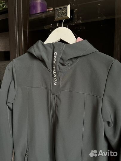 Куртка softshell на девочку