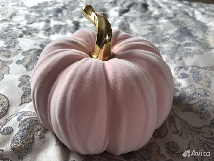 Декоративная фигурка Тыква