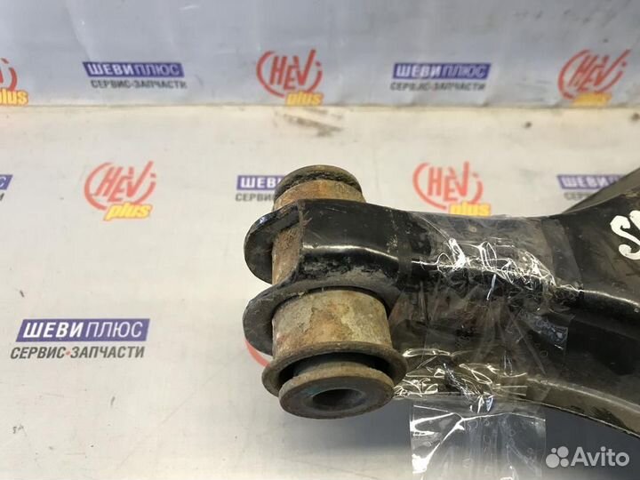 Рычаг задний, нижний, правый Cadillac SRX