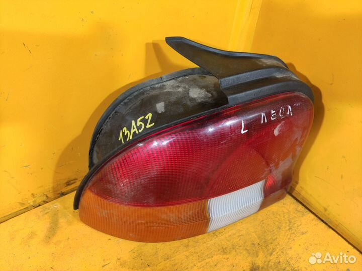 Фонарь задний левый для Dodge Neon