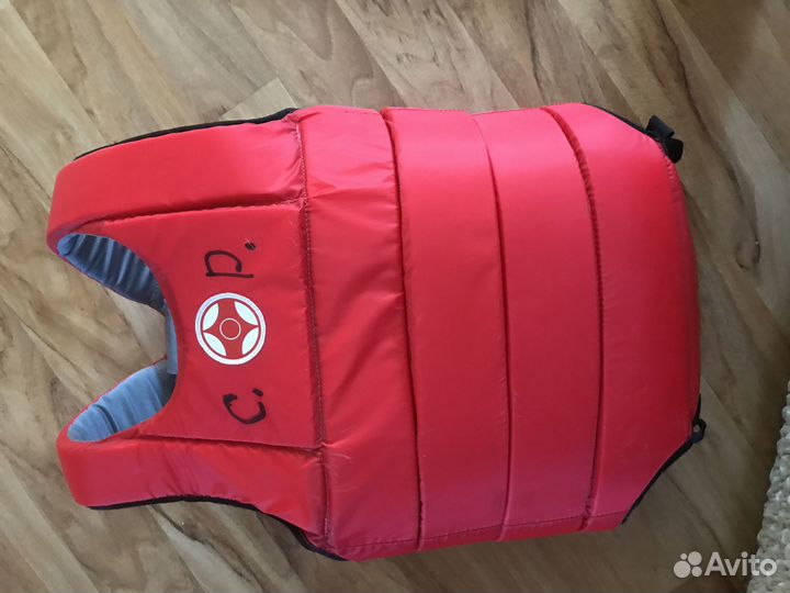 Нагрудник для карате