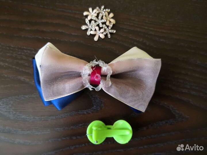 Резинки и заколки для волос.Цена за все