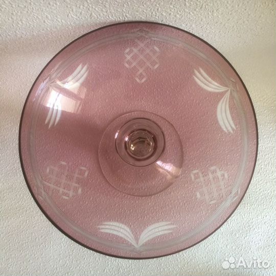 Ваза на высокой ножке цветное стекло СССР