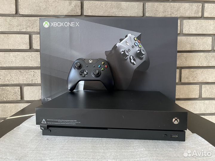 Xbox One X + Game Pass Ultimate
