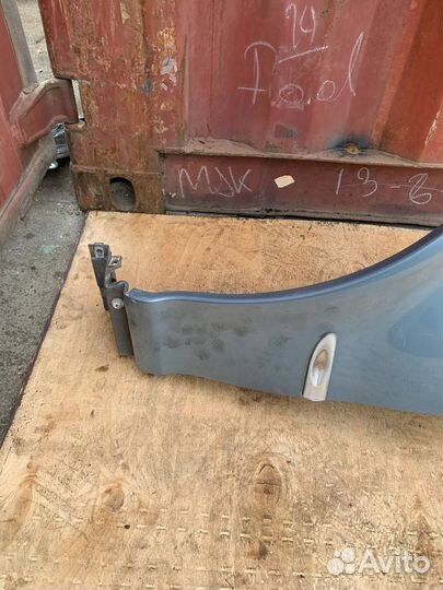 Левое переднее крыло Jaguar X-type