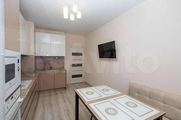 2-к. квартира, 58 м², 11/14 эт.