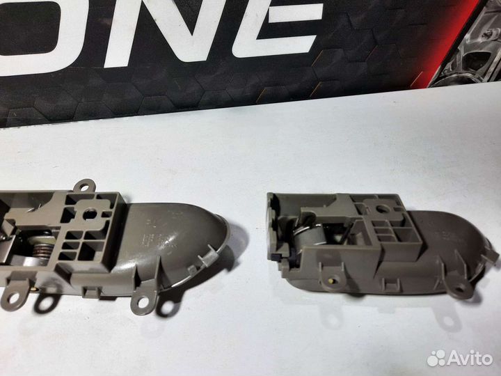 Ручка двери внутренняя правая Infiniti G V35