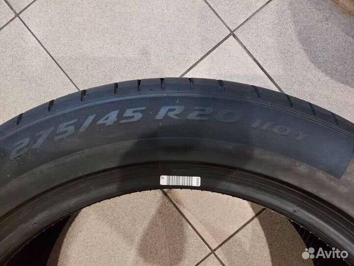 Pirelli P Zero 275/45 R20 и 305/40 R20