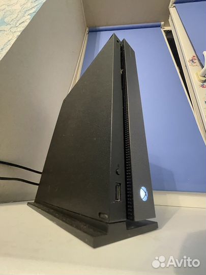 Xbox one x project scorpio