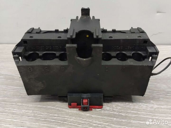 Блок предохранителей Mercedes A2035450803