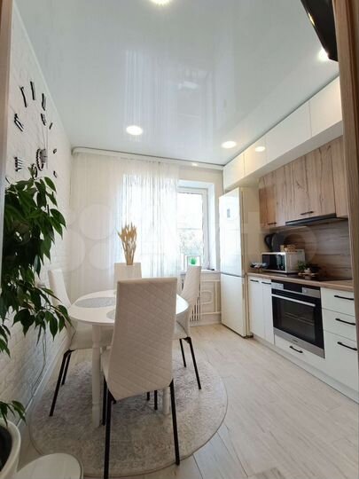 1-к. квартира, 39 м², 3/9 эт.