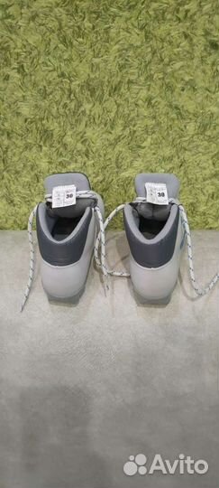 Лыжные ботинки детские