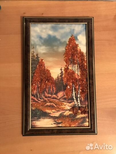 Картина из янтаря