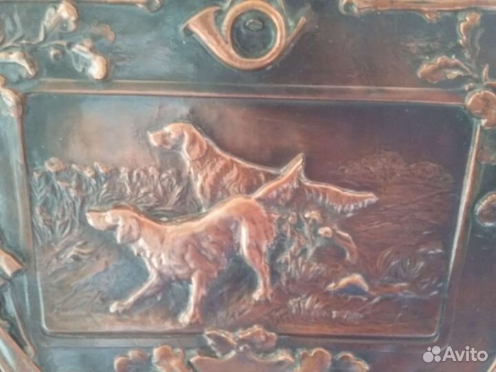 Настенное жестяное панно