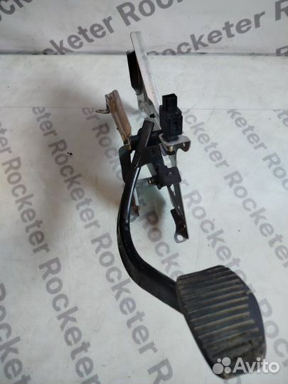 Педаль тормоза Volvo Xc90 D5244T4 2007