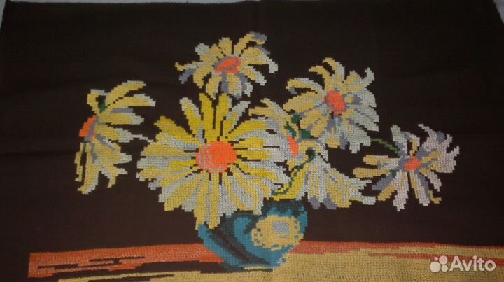 Вышивка крестиком ручной работы
