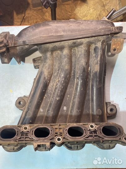 Коллектор впускной Nissan Tiida C11