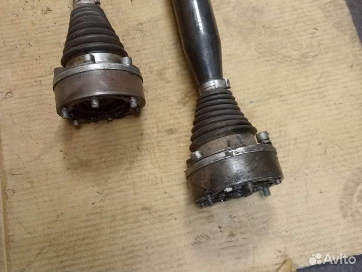 Привод передний Volkswagen Polo 1.6 2011 2015