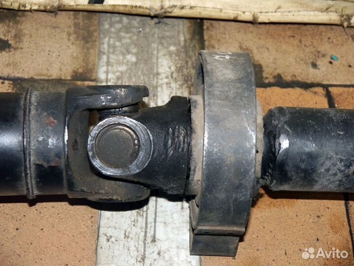 Карданный вал Вольво XC70 2007 30713371