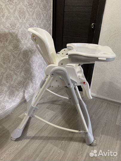 Стульчик для кормления babyton