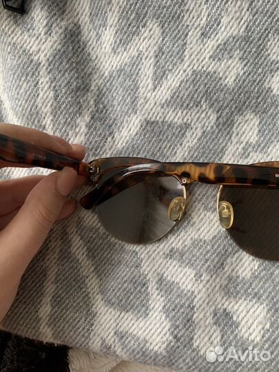 Солнцезащитные очки