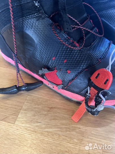 Сноубордические ботинки и крепления