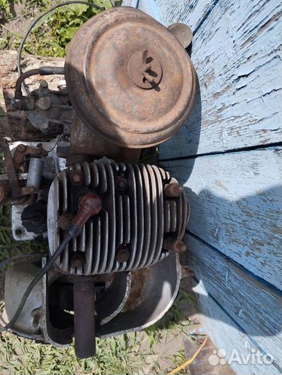 Двигатель 520 см3