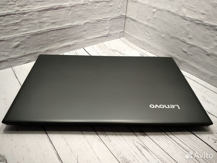 Игровой бук i5-7го пок + SSD + карта 2Гб +Гарантия