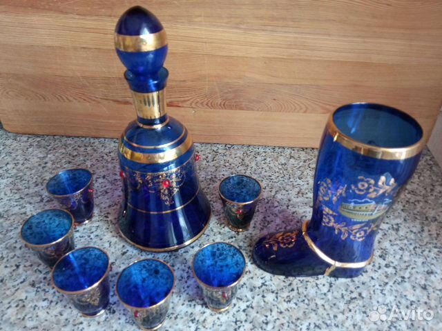 Графин со стаканами