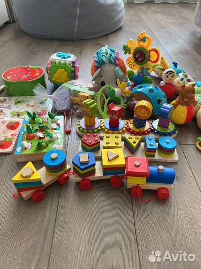 Развивающие игрушки