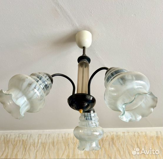 Люстра потолочная 2 шт разные