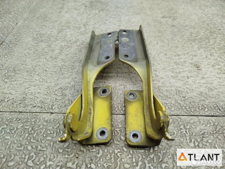 Петля капота subaru pleo