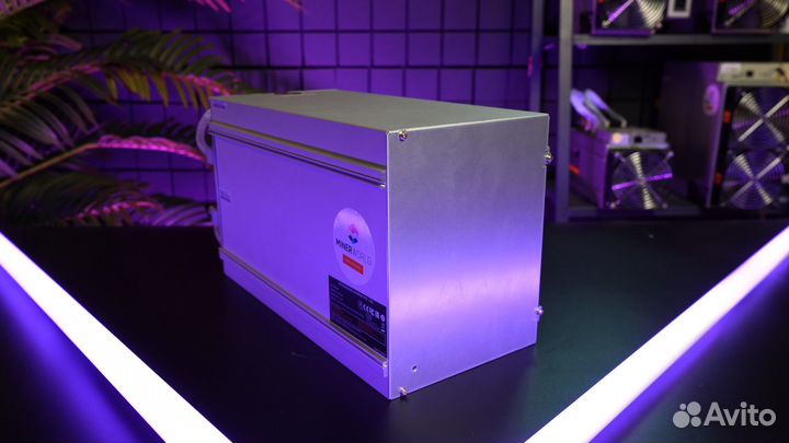 Майнер Antminer S21+ hydro 395 TH новый