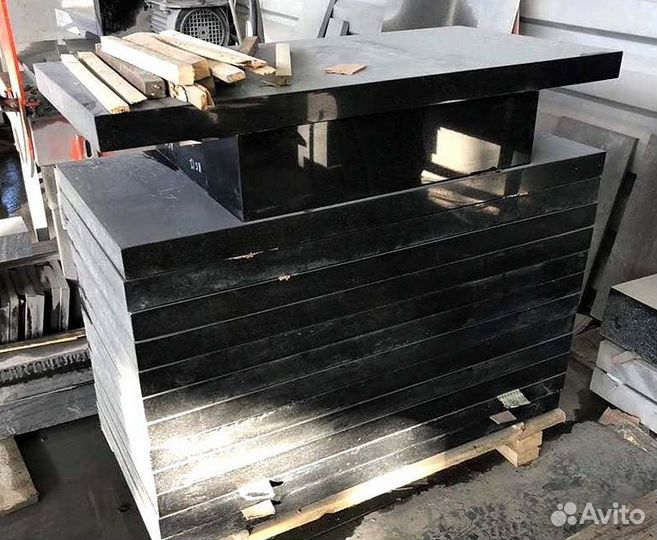 Памятники из гранита оптом