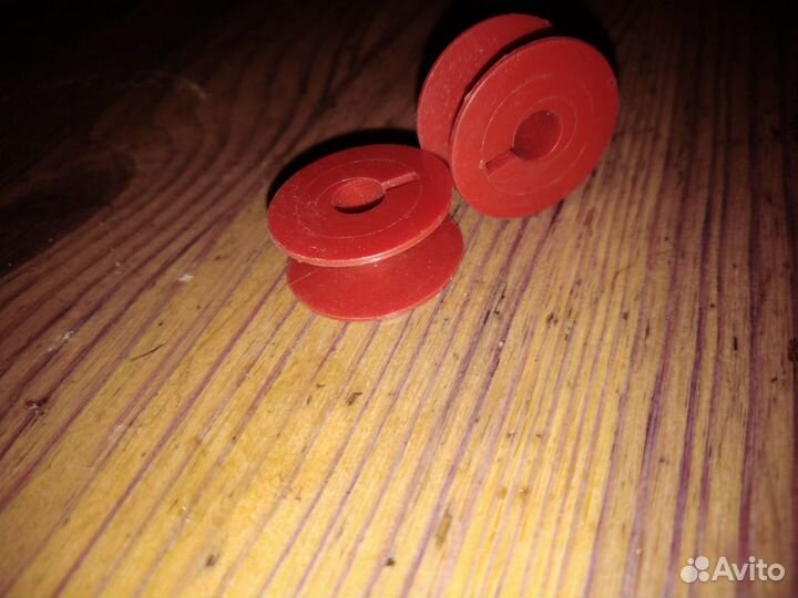 Шпулька для швейной машинки