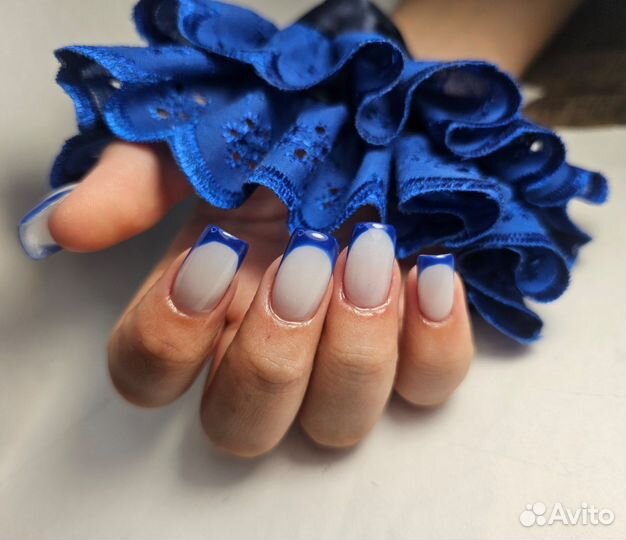 Маникюр, педикюр, наращивание ногтей