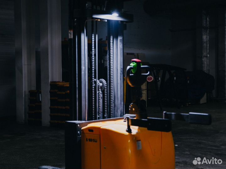 Электроштабелер Zauberg S1645