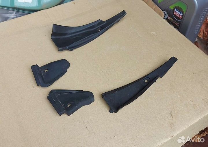 Пластики жабо, уголки зоны дворников Мазда 6 gh